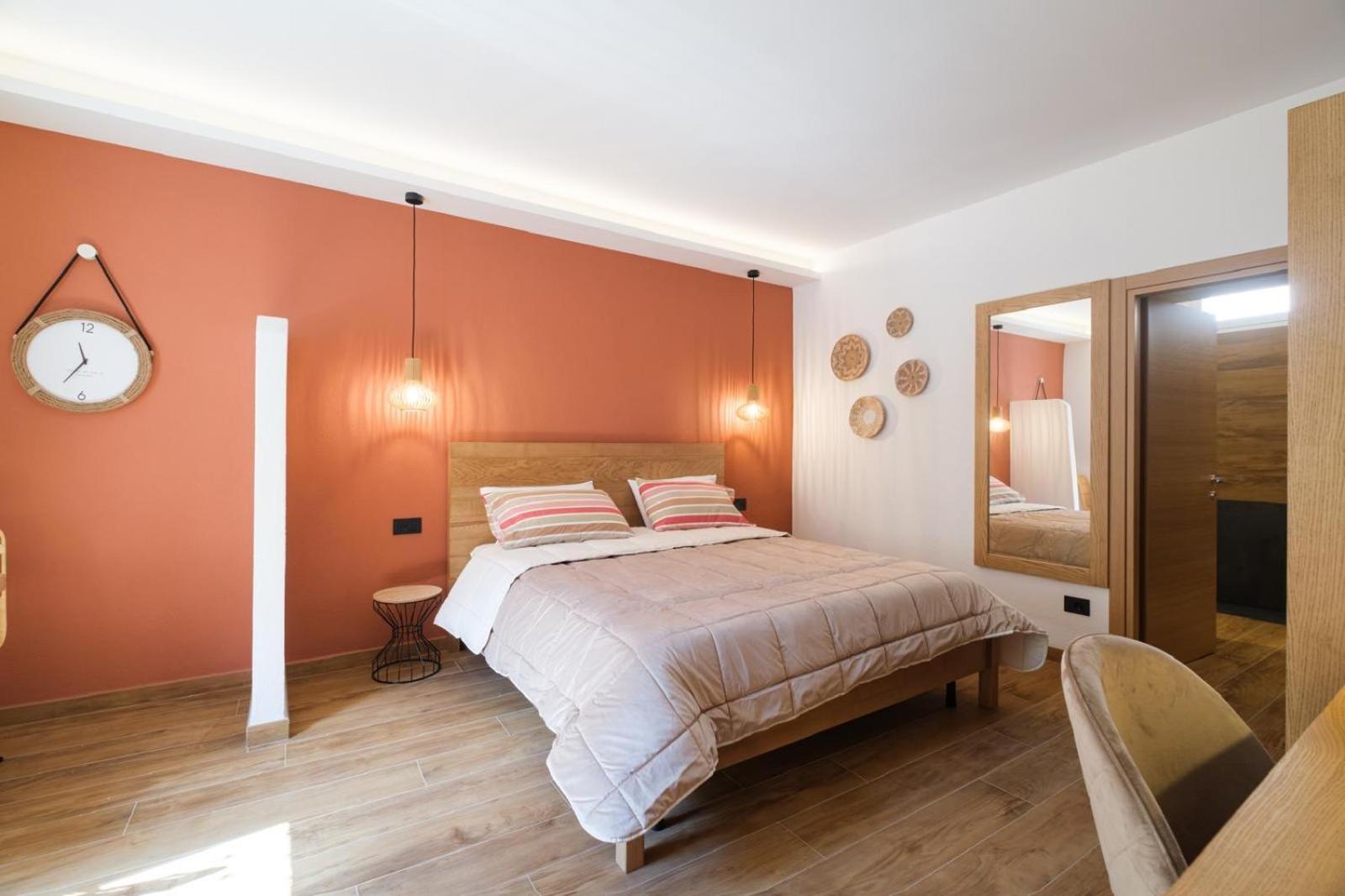 Hotel In Centro Da Carlotta Olbia Esterno foto